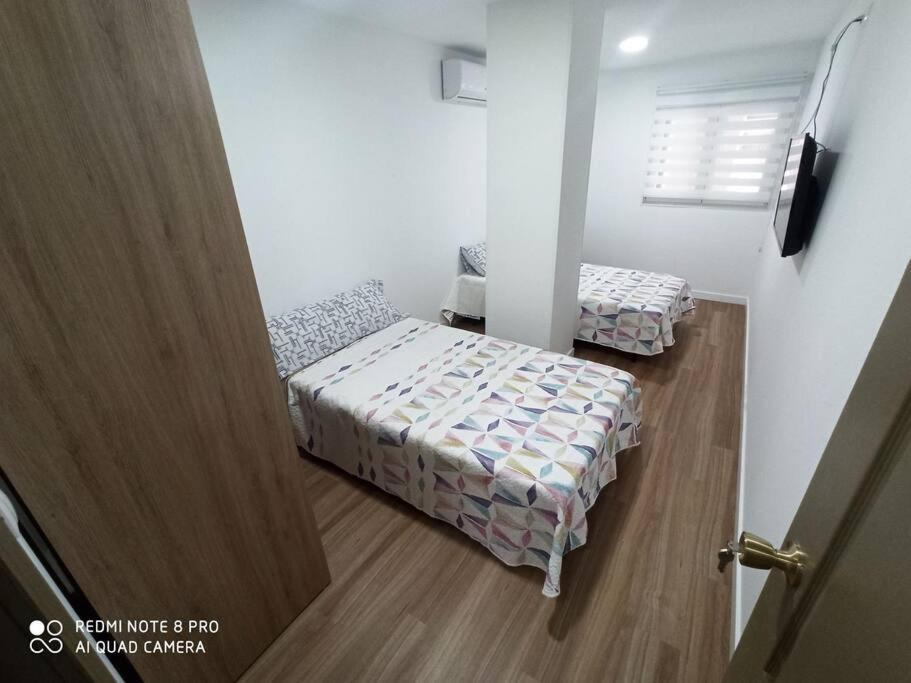 Apartamento Vacacional Apartment Torrevieja Ngoại thất bức ảnh