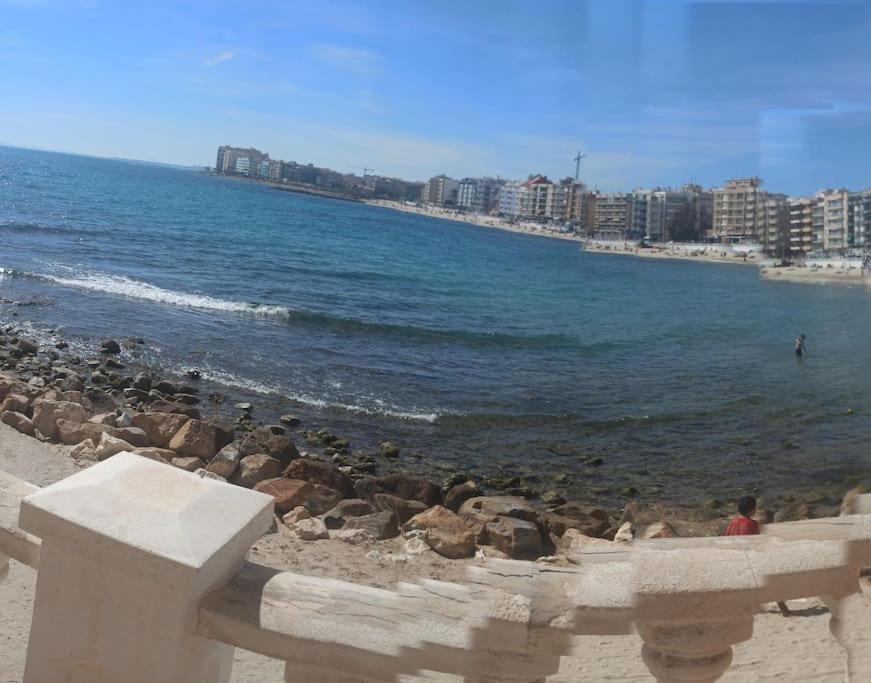 Apartamento Vacacional Apartment Torrevieja Ngoại thất bức ảnh