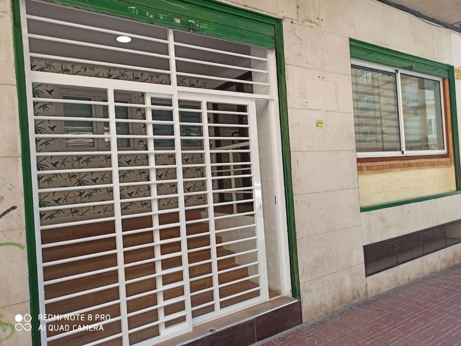 Apartamento Vacacional Apartment Torrevieja Ngoại thất bức ảnh